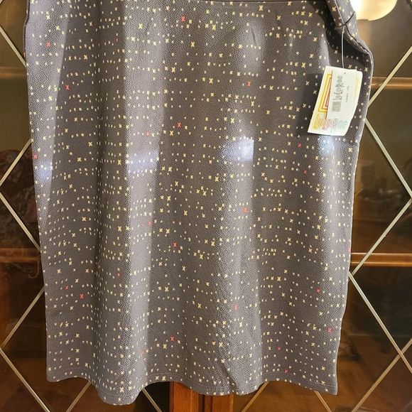 Lularoe Cassie skirt - NWT - size 2XL - grey with cream and red - Picture 5 of 5